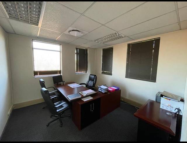 BUSINESS PROPERTY TO RENT IN LYTTELTON